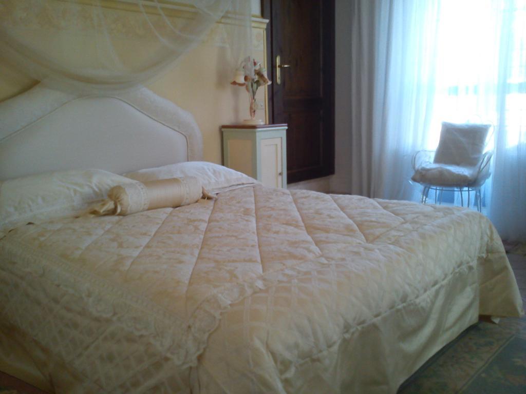 Villa Paradise Resort Gallicano nel Lazio Номер фото