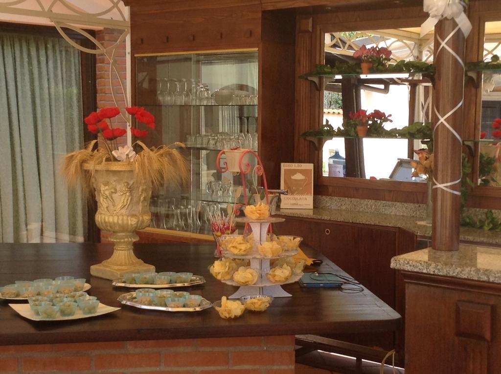 Villa Paradise Resort Gallicano nel Lazio Екстер'єр фото